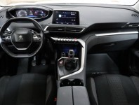 Peugeot 3008  1.2 PureTech Allure