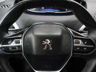Peugeot 3008  1.2 PureTech Allure
