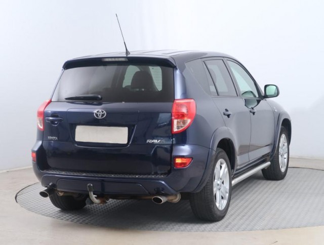 Toyota RAV 4  2.2 D-CAT 