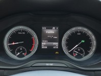 Škoda Karoq  1.5 TSI Style