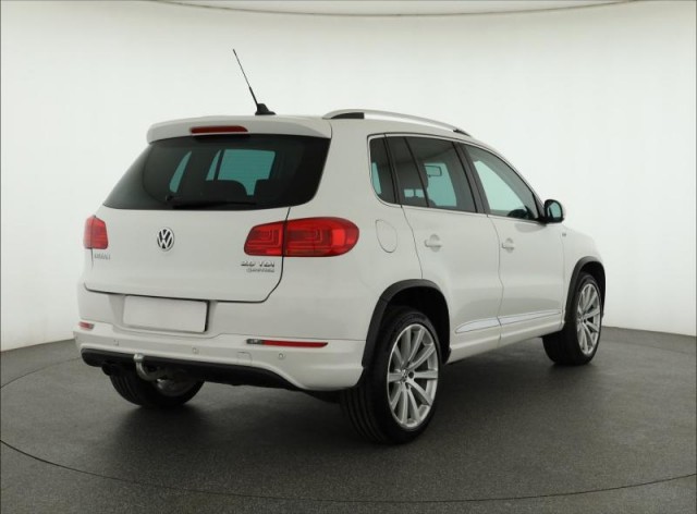 Volkswagen Tiguan  2.0 TDI R-Line