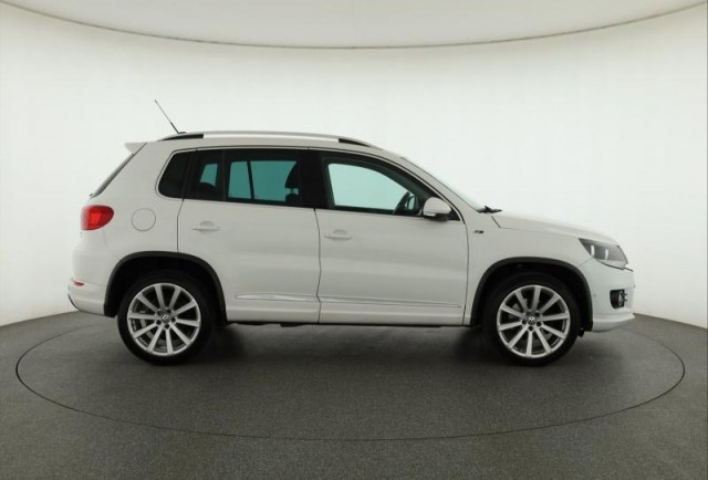 Volkswagen Tiguan  2.0 TDI R-Line