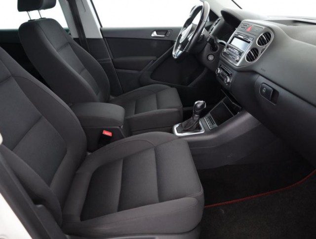 Volkswagen Tiguan  2.0 TDI R-Line