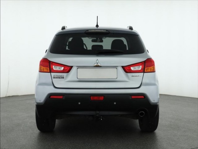 Mitsubishi ASX  1.8 DI-D MIVEC 
