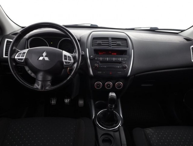 Mitsubishi ASX  1.8 DI-D MIVEC 