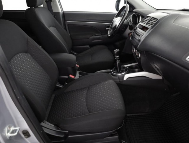 Mitsubishi ASX  1.8 DI-D MIVEC 