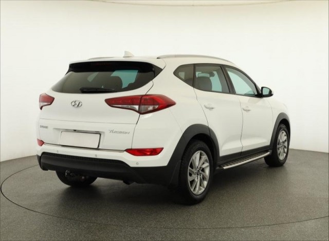 Hyundai Tucson  1.7 CRDi 