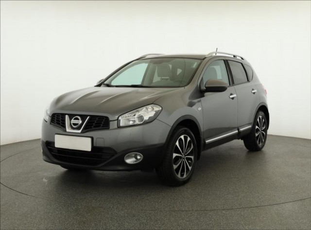 Nissan Qashqai  1.6 