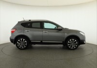 Nissan Qashqai  1.6 