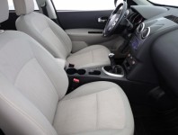 Nissan Qashqai  1.6 