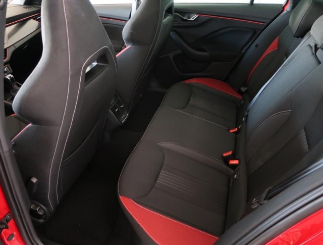 Škoda Kamiq  1.0 TSI Monte Carlo