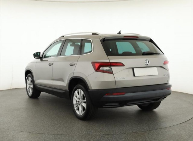 Škoda Karoq  1.5 TSI Style
