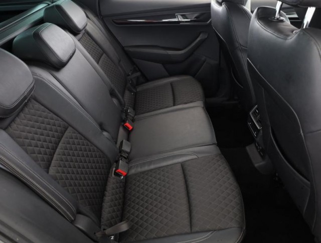 Škoda Karoq  1.5 TSI Style