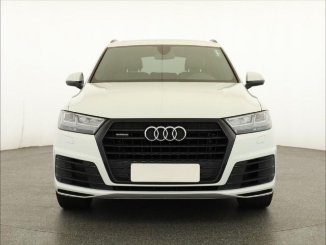 Audi Q7  50 TDI S-Line