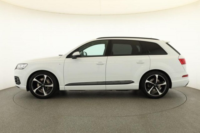 Audi Q7  50 TDI S-Line