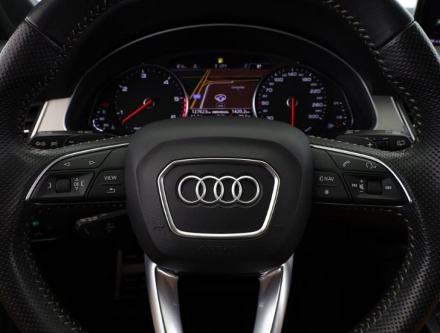 Audi Q7  50 TDI S-Line