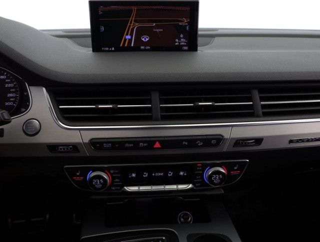 Audi Q7  50 TDI S-Line