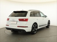 Audi Q7  50 TDI S-Line