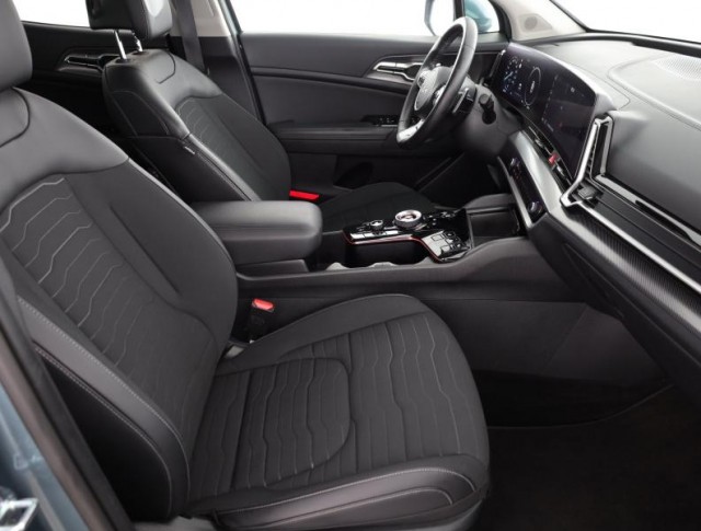 Kia Sportage  1.6 T-GDI MHEV 