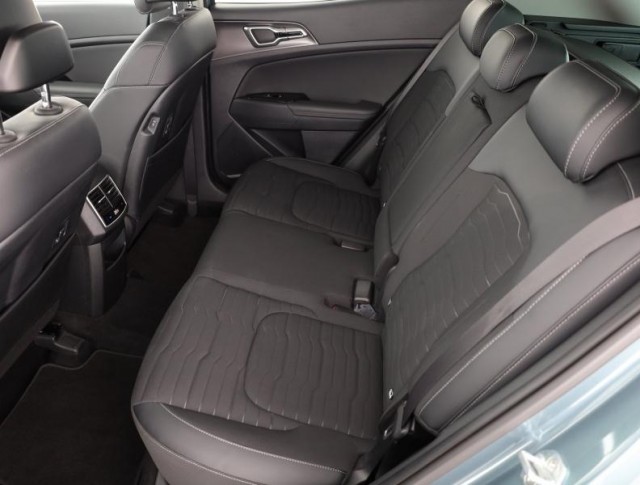 Kia Sportage  1.6 T-GDI MHEV 