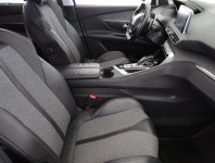 Peugeot 5008  1.5 BlueHDi 