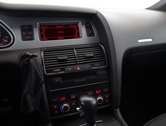 Audi Q7  3.0 TDI 