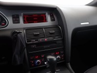 Audi Q7  3.0 TDI 
