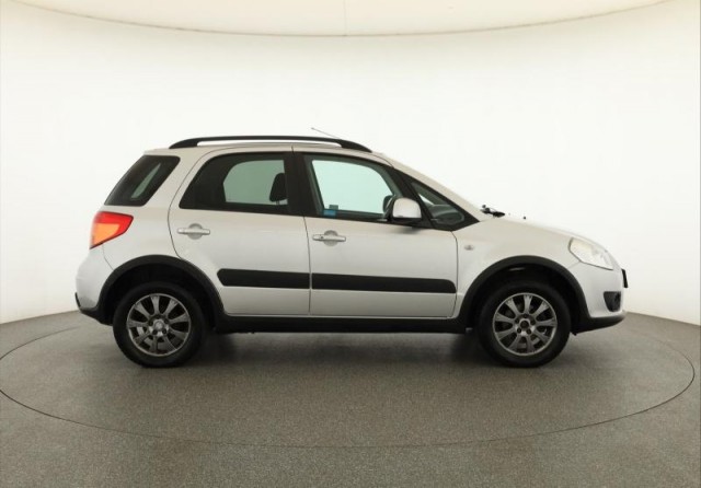 Suzuki SX4  1.6 VVT 