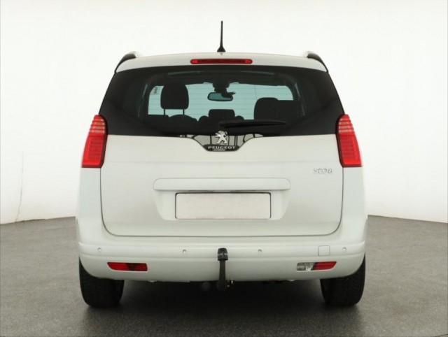 Peugeot 5008  2.0 HDI 