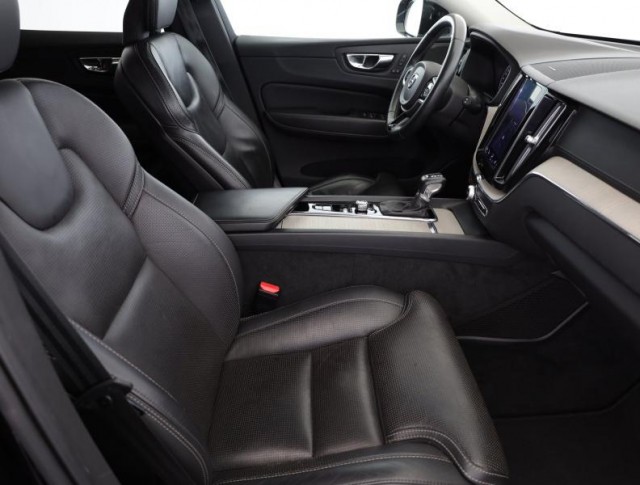 Volvo XC60  T6 AWD 