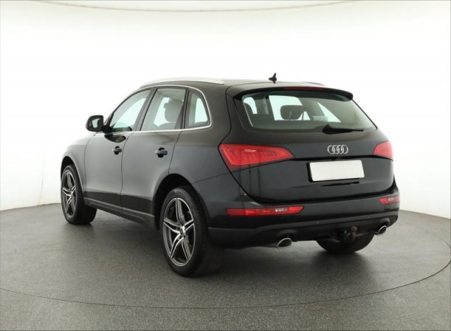 Audi Q5  3.0 TDI 
