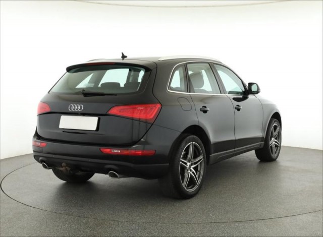 Audi Q5  3.0 TDI 