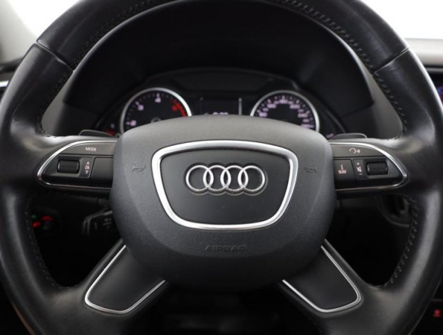 Audi Q5  3.0 TDI 