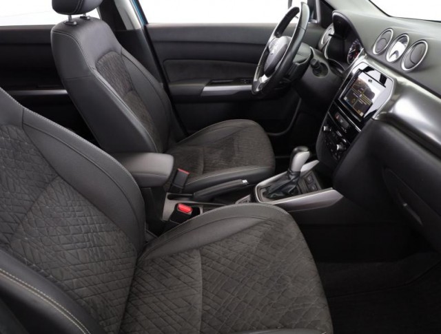 Suzuki Vitara  1.4 BoosterJet 