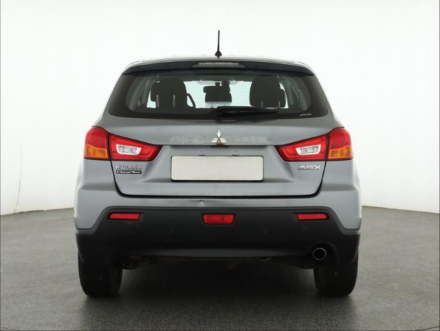 Mitsubishi ASX  1.8 DI-D MIVEC 