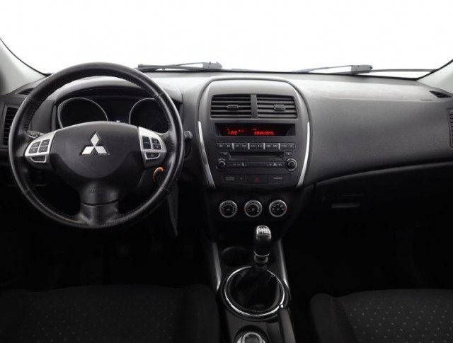 Mitsubishi ASX  1.8 DI-D MIVEC 
