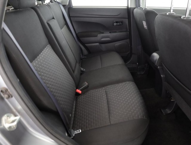 Mitsubishi ASX  1.8 DI-D MIVEC 
