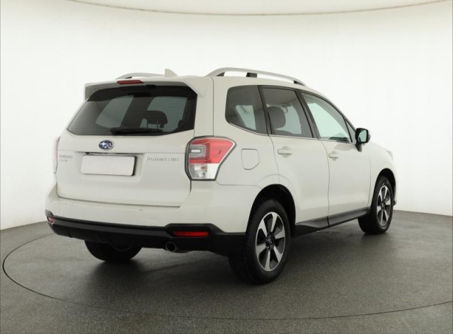 Subaru Forester  2.0 X 