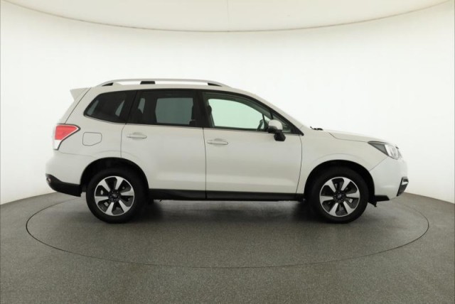 Subaru Forester  2.0 X 