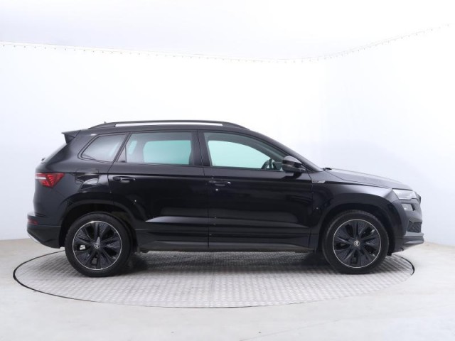 Škoda Karoq  1.5 TSI Sportline