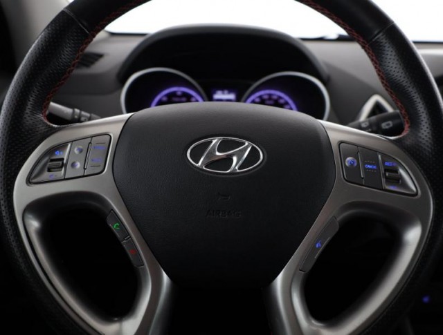 Hyundai ix35  2.0 CRDi 
