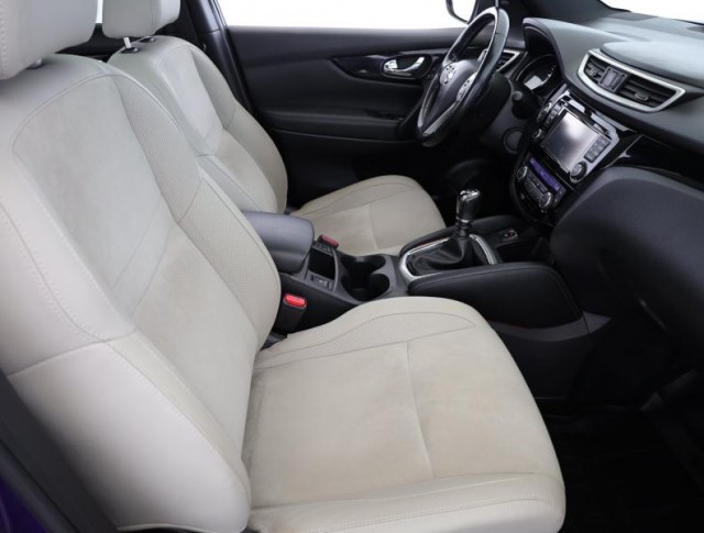 Nissan Qashqai  1.6 dCi 