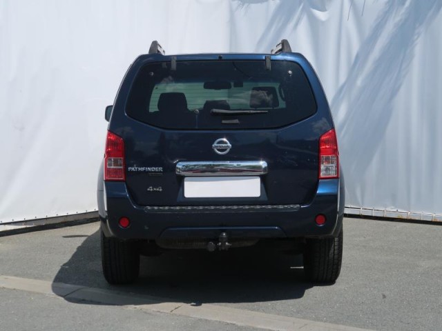 Nissan Pathfinder  2.5 dCi 