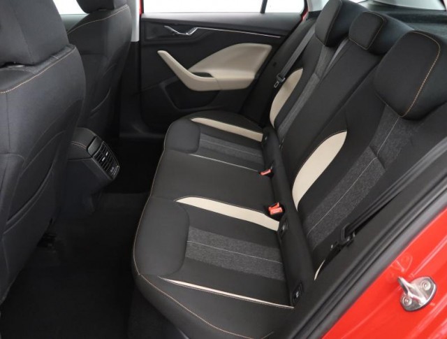 Škoda Kamiq  1.5 TSI Style