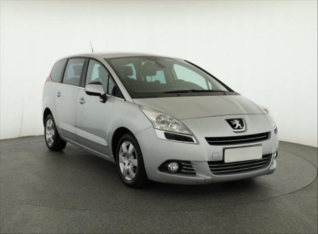 Peugeot 5008  2.0 HDI 