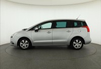 Peugeot 5008  2.0 HDI 