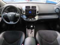 Toyota RAV 4  2.0 VVT-i 