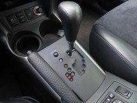 Toyota RAV 4  2.0 VVT-i 