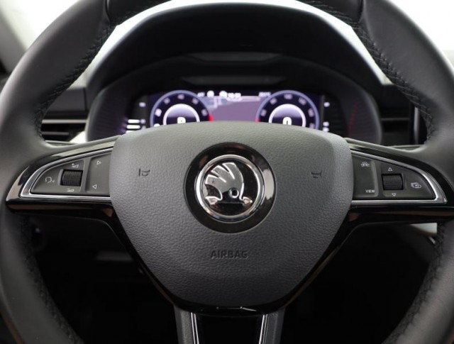 Škoda Kamiq  1.0 TSI Style Plus