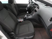 Peugeot 5008  2.0 BlueHDi 